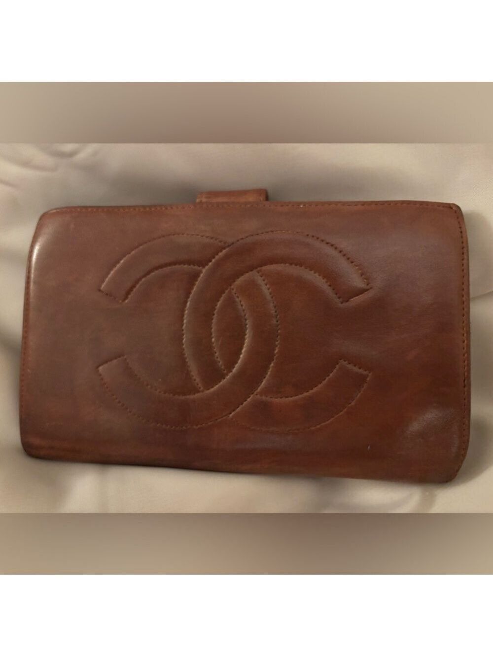 CHANEL Light Brown Leather Wallet with CC and COA